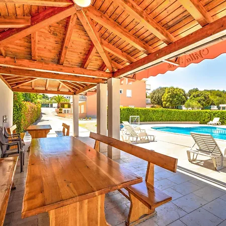 Mobile In Near Holiday home *